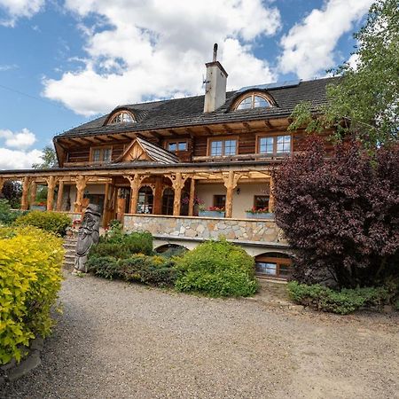Gosciniec Debowa Gazdowka Bed and Breakfast Ustrzyki Dolne Εξωτερικό φωτογραφία