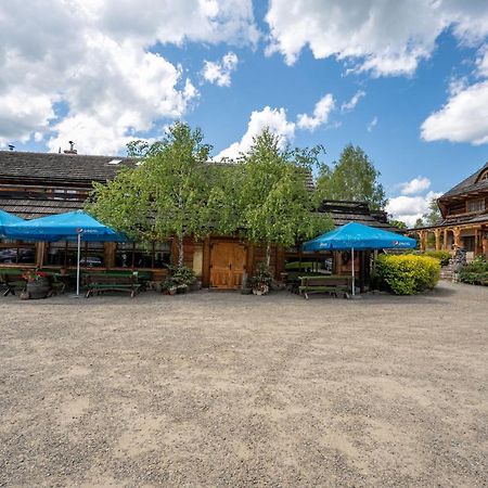 Gosciniec Debowa Gazdowka Bed and Breakfast Ustrzyki Dolne Εξωτερικό φωτογραφία