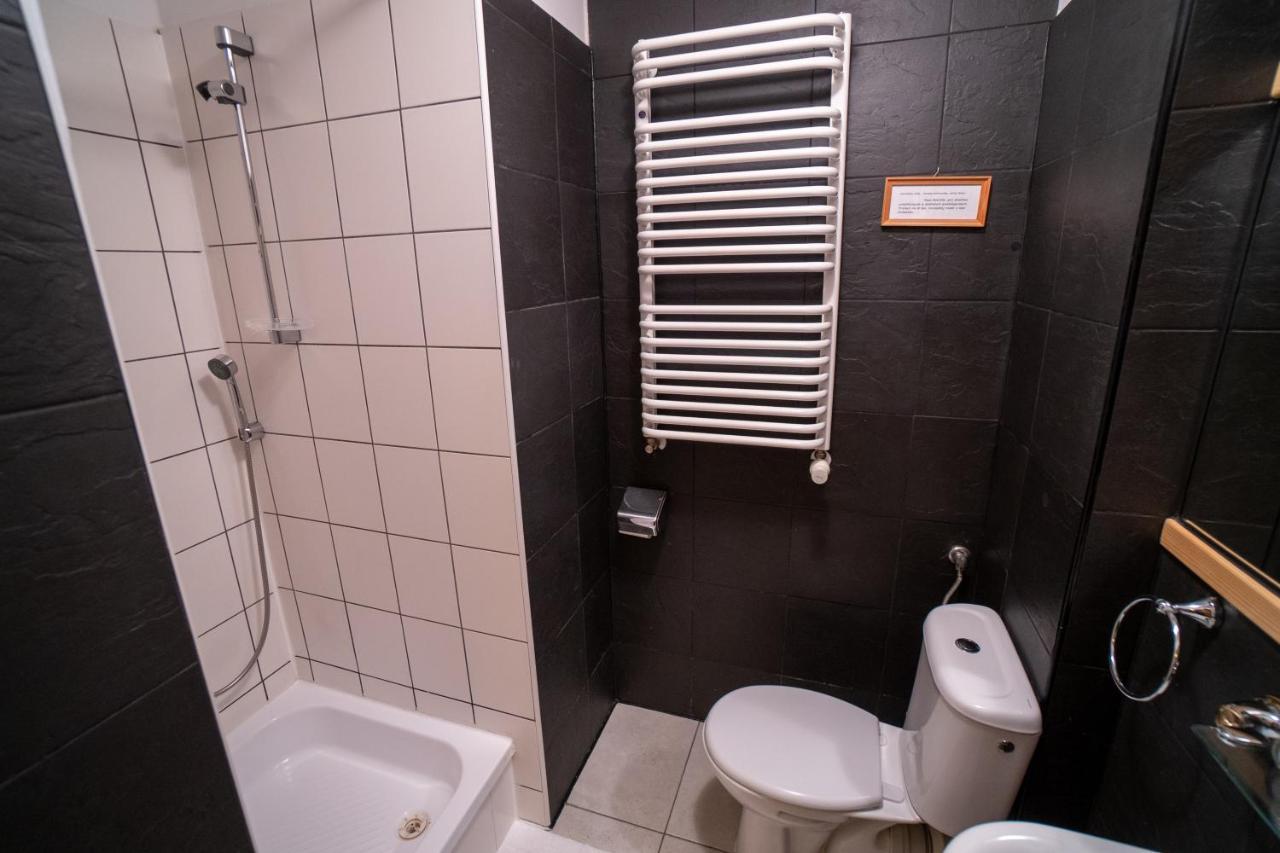 Gosciniec Debowa Gazdowka Bed and Breakfast Ustrzyki Dolne Εξωτερικό φωτογραφία